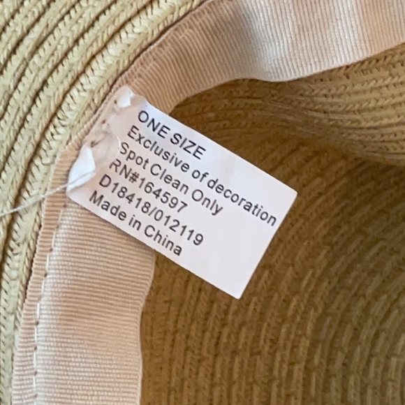 “Summer Vibes” floppy hat - Picture 4 of 5